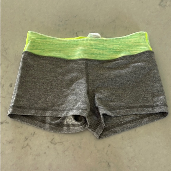 Ivivva Other - Gray and Green Ivivva girls  Shorts size 12